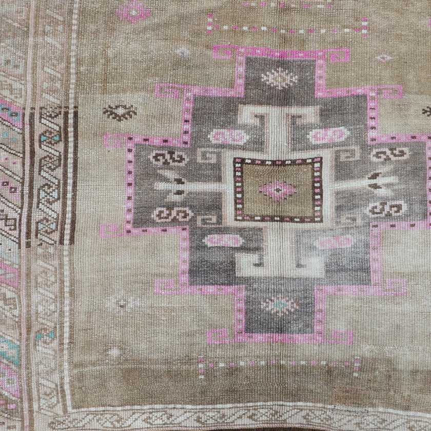 Z354 Handwoven Vintage Rug 4’9x10’2