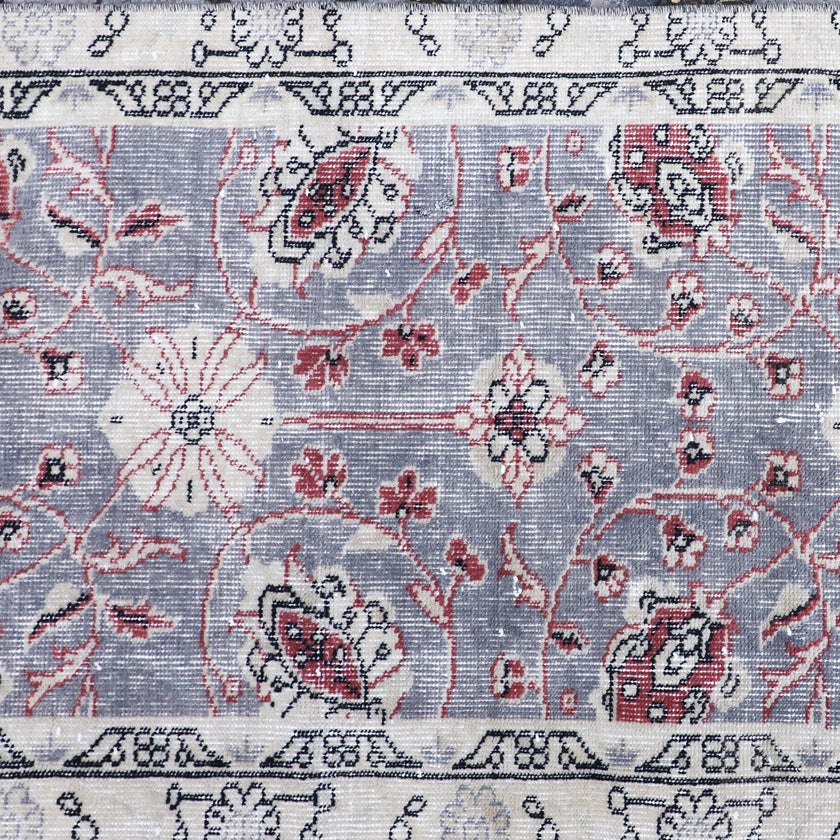 Z382 Handwoven Vintage Rug 2’4 x 9'9