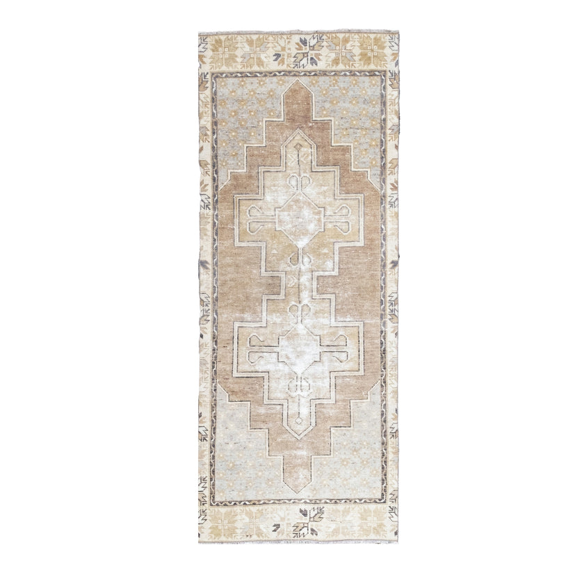Z396 Handwoven Vintage Rug 2’10 x 6'10