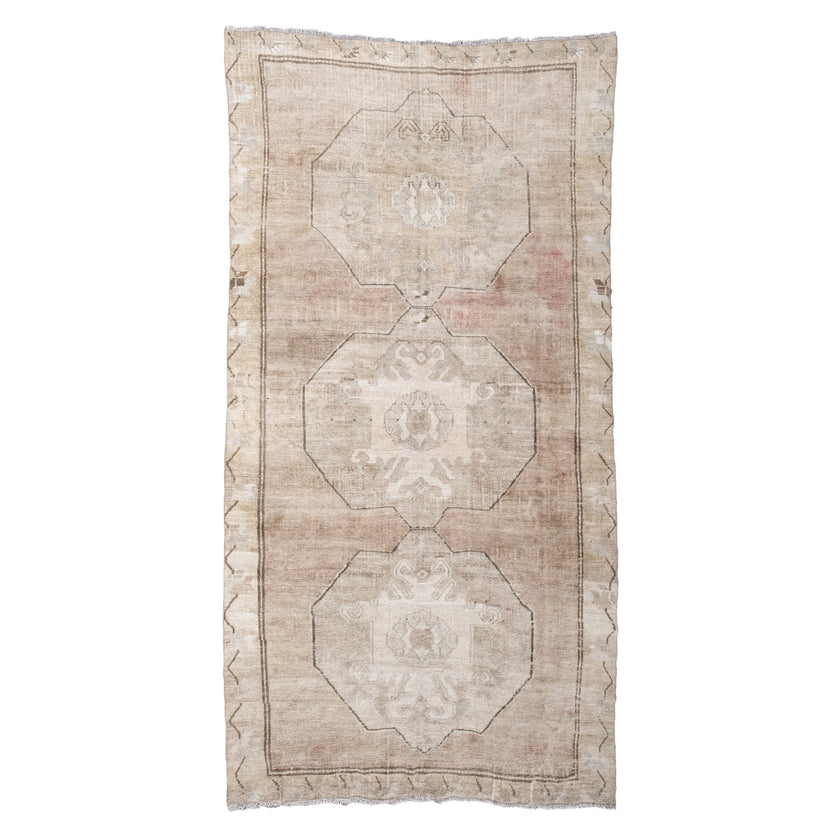 Z418 Handwoven Vintage Rug 6’2x11’11