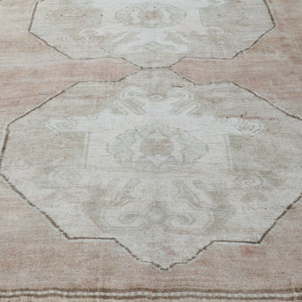 Z418 Handwoven Vintage Rug 6’2x11’11