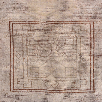 Z425 Handwoven Vintage Rug 3'5 x 7’10