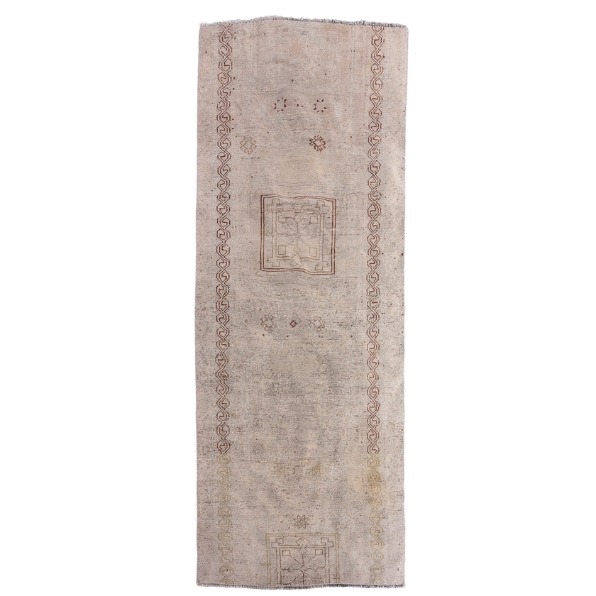 Z425 Handwoven Vintage Rug 3'5 x 7’10