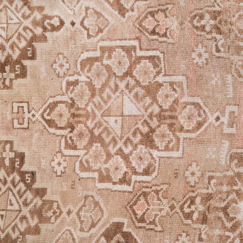 Z447 Handwoven Vintage Rug 4’5 x 8’3