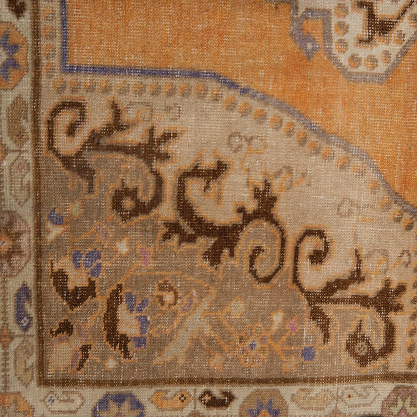 Z450 Handwoven Vintage Rug 6’8 x 4’2