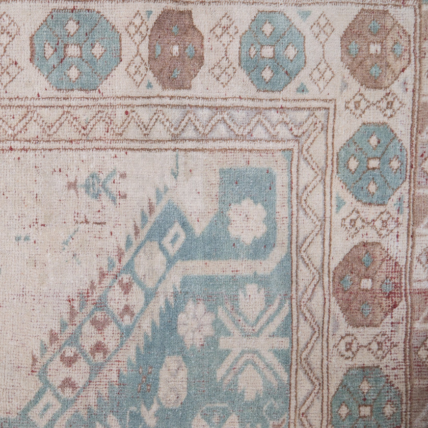 Z452 Handwoven Vintage Rug 8’2 x 5’11