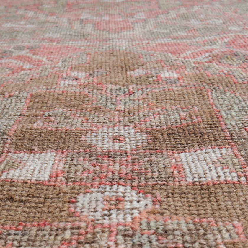 Z453 Handwoven Vintage Rug 9'3 x 2’11
