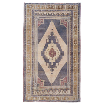 Z456 Handwoven Vintage Rug 9’6 x 5’7