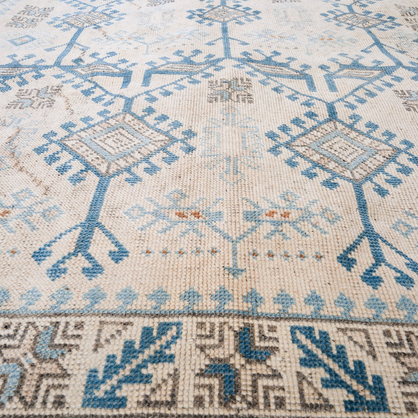 Z461 Handwoven Vintage Rug 9'6 x 6’2