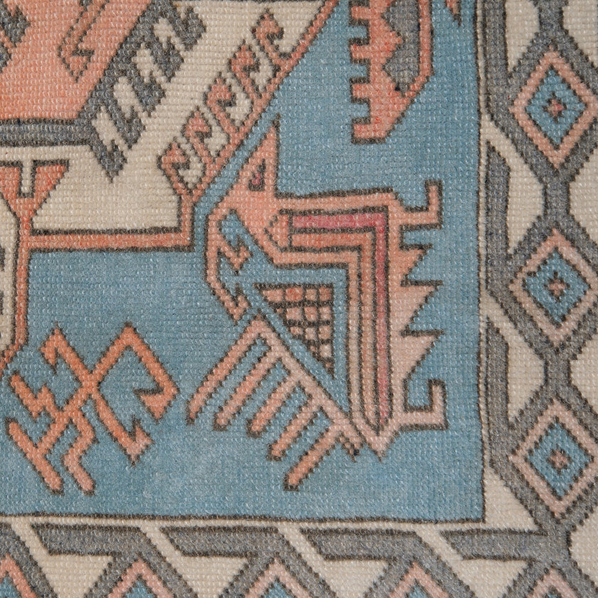 Z472 Handwoven Vintage Rug 3'4 x 5’8