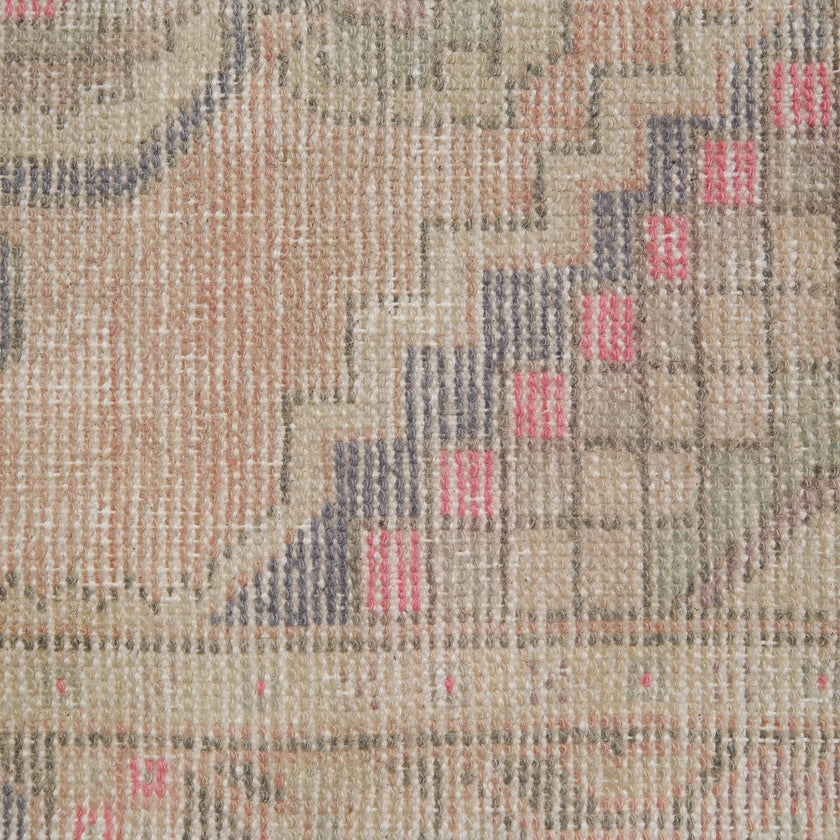 Z495 Handwoven Vintage Rug 2'8 x 9’1