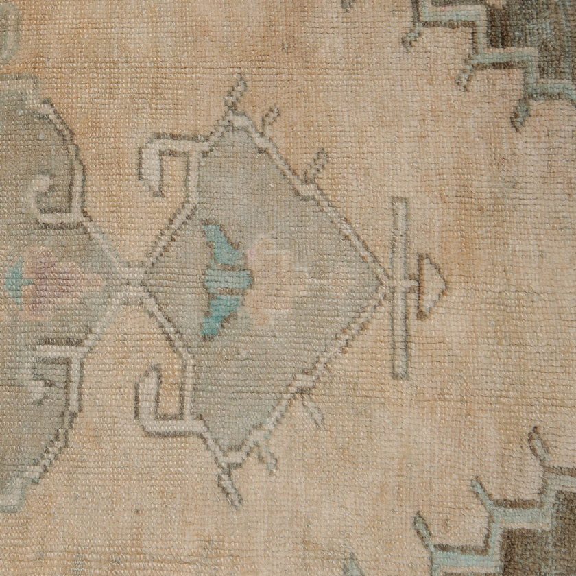 Z511 Handwoven Vintage Rug 2'4 x 9’3