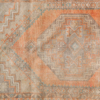Z514 Handwoven Vintage Rug 2'7 x 4’10
