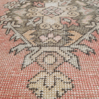 Z519 Handwoven Vintage Rug 2'5 x 9’1