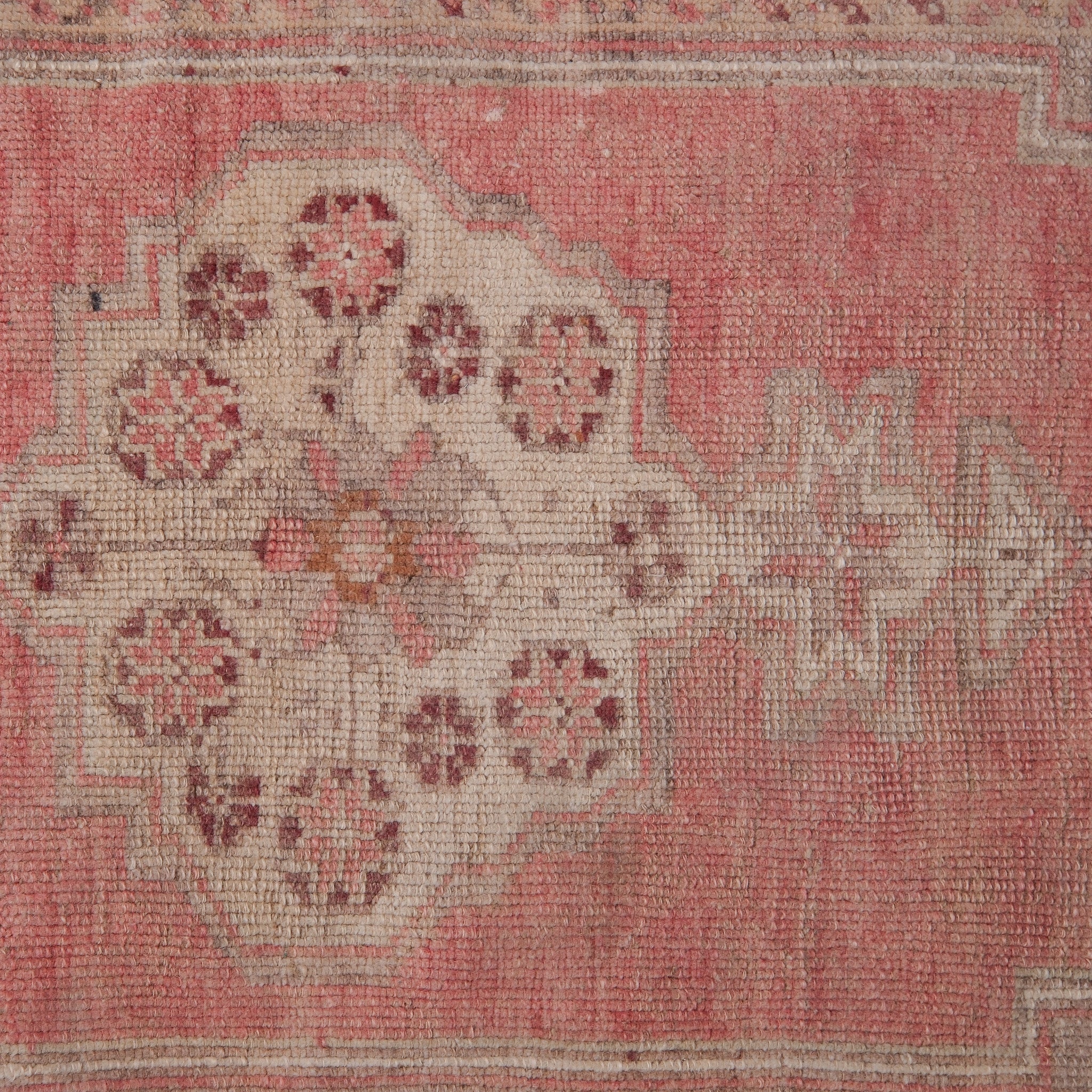 Vintage rug セール Z524 Handwoven Vintage Rug 2'4 x 5'9 – Zuma Imports