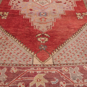 Z527 Handwoven Vintage Rug 3'5 x 5’5