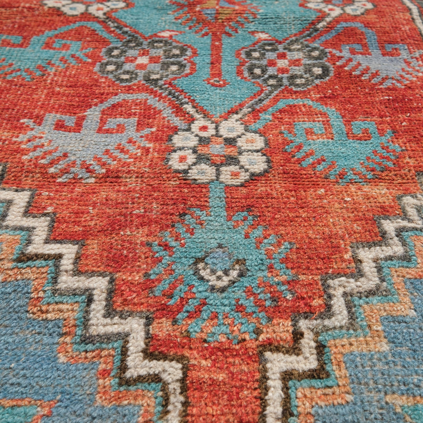 Z529 Handwoven Vintage Rug 2'5 x 4’11