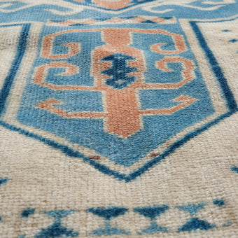 Z535 Handwoven Vintage Rug 2'5 x 4’2