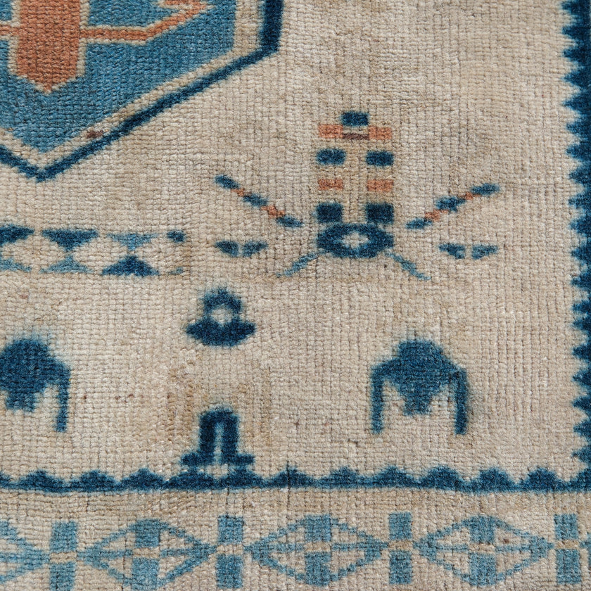 Z535 Handwoven Vintage Rug 2'5 x 4’2