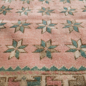 Z538 Handwoven Vintage Rug 3'2 x 4’5