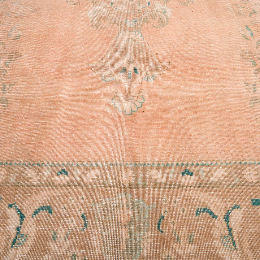 Z544 Handwoven Vintage Rug 9’3 x 11’11