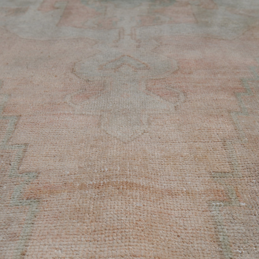 Z547 Handwoven Vintage Rug 3 x 10