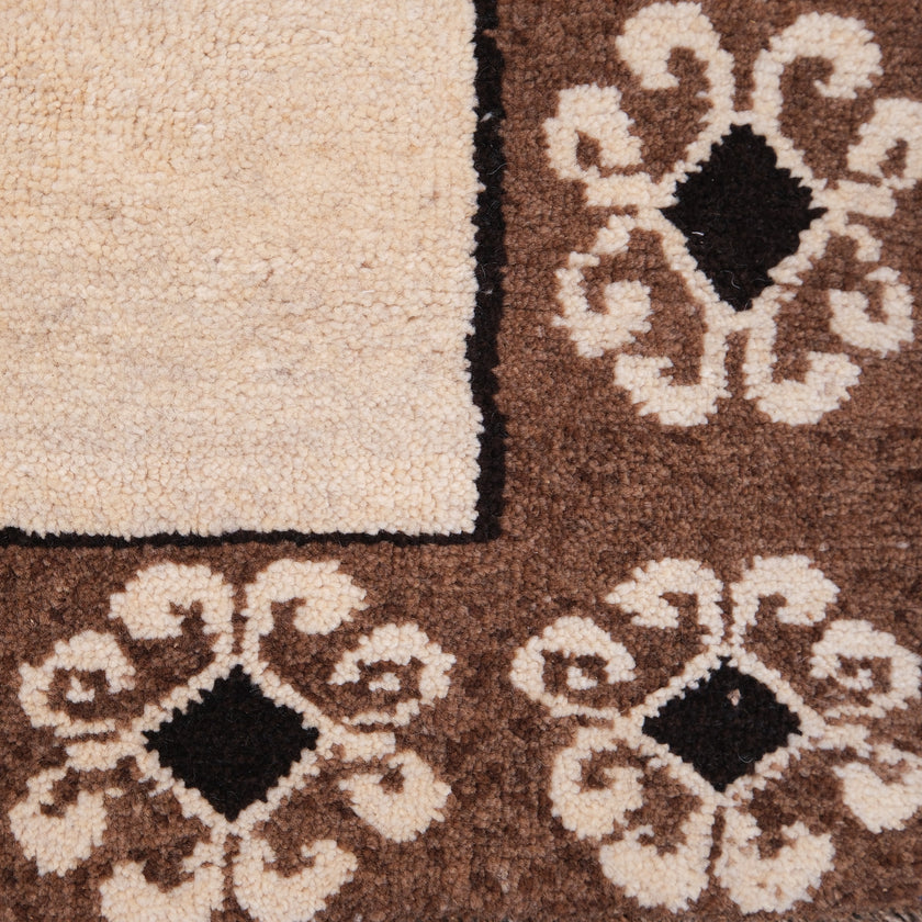 Z552 Handwoven Vintage Rug 7’5 x 8’10