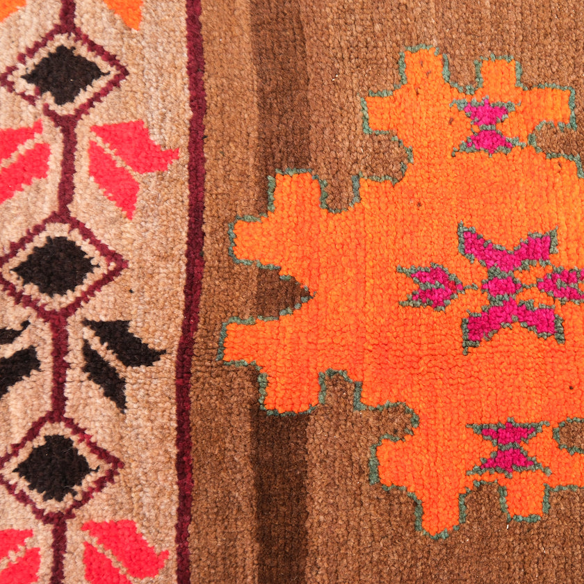 Z556 Handwoven Vintage Rug 6'2 x 10