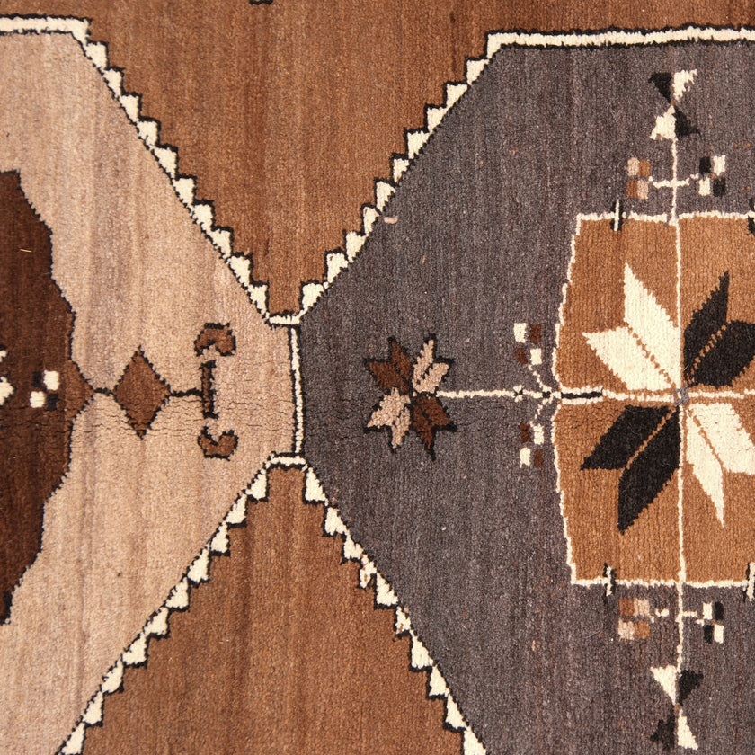 Z561 Handwoven Vintage Rug 7'2 x 10’3