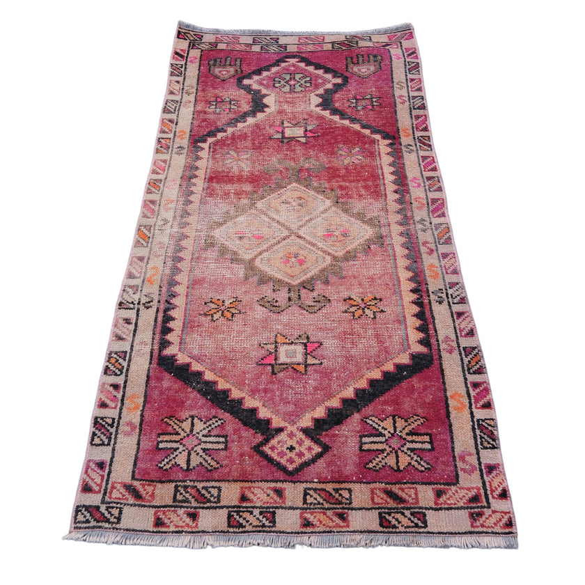 Z565 Handwoven Vintage Rug 2’6 x 4’11