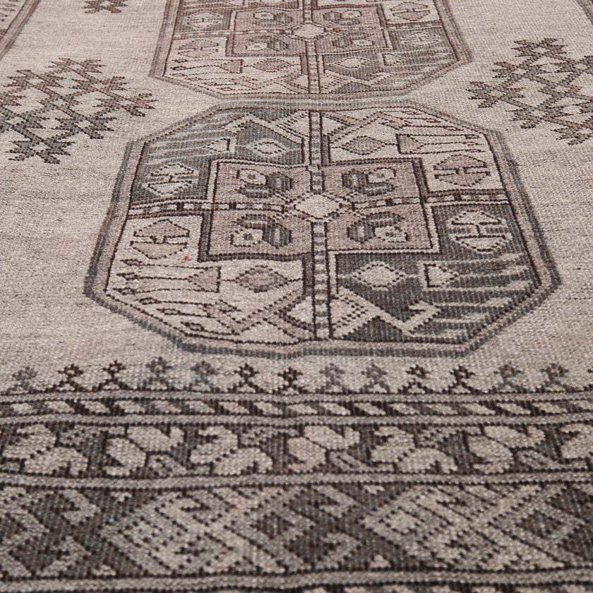 Z585 Handwoven Vintage Rug 10'5 x 14’2
