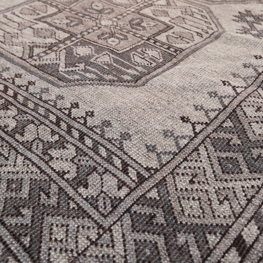 Z585 Handwoven Vintage Rug 10'5 x 14’2