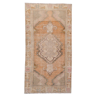Z586 Handwoven Vintage Rug 2'6 x 4’8
