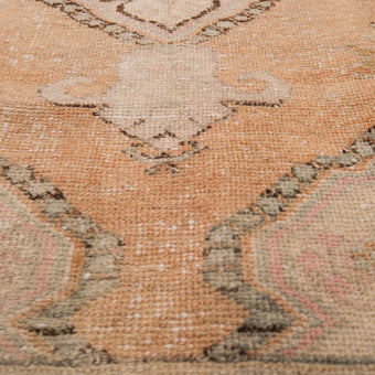 Z586 Handwoven Vintage Rug 2'6 x 4’8