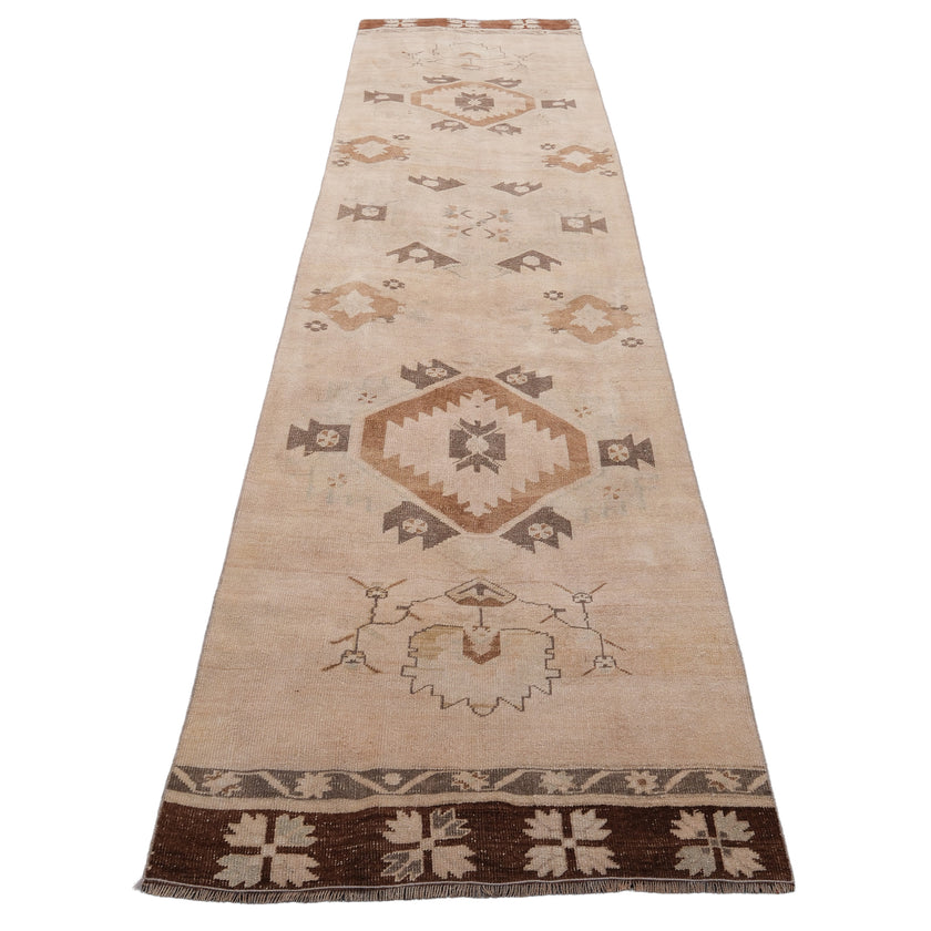 Z588 Handwoven Vintage Rug 3 x 11’1