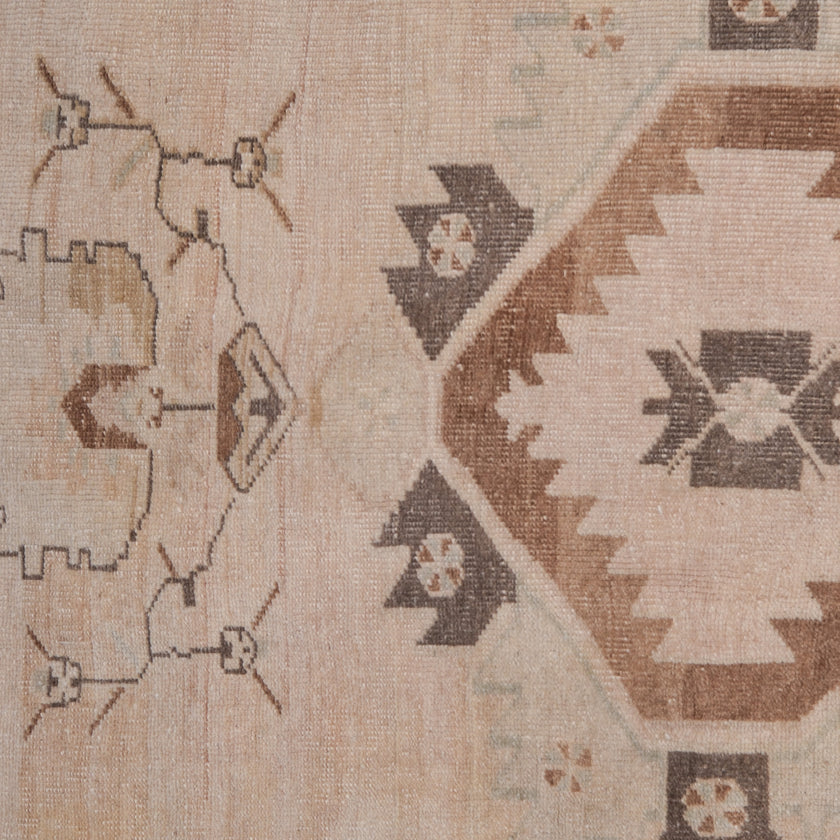 Z588 Handwoven Vintage Rug 3 x 11’1