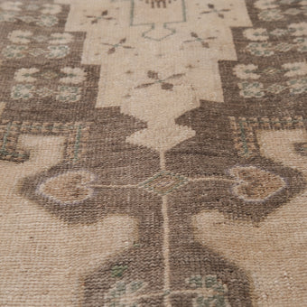 ON HOLD Z596 Handwoven Vintage Rug 2'9 x 9’10