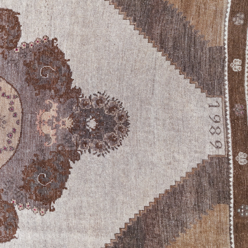 Z626 Handwoven Vintage Rug 6'10 x 9’8