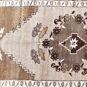 Z627 Handwoven Vintage Rug 4’10 x 11’4