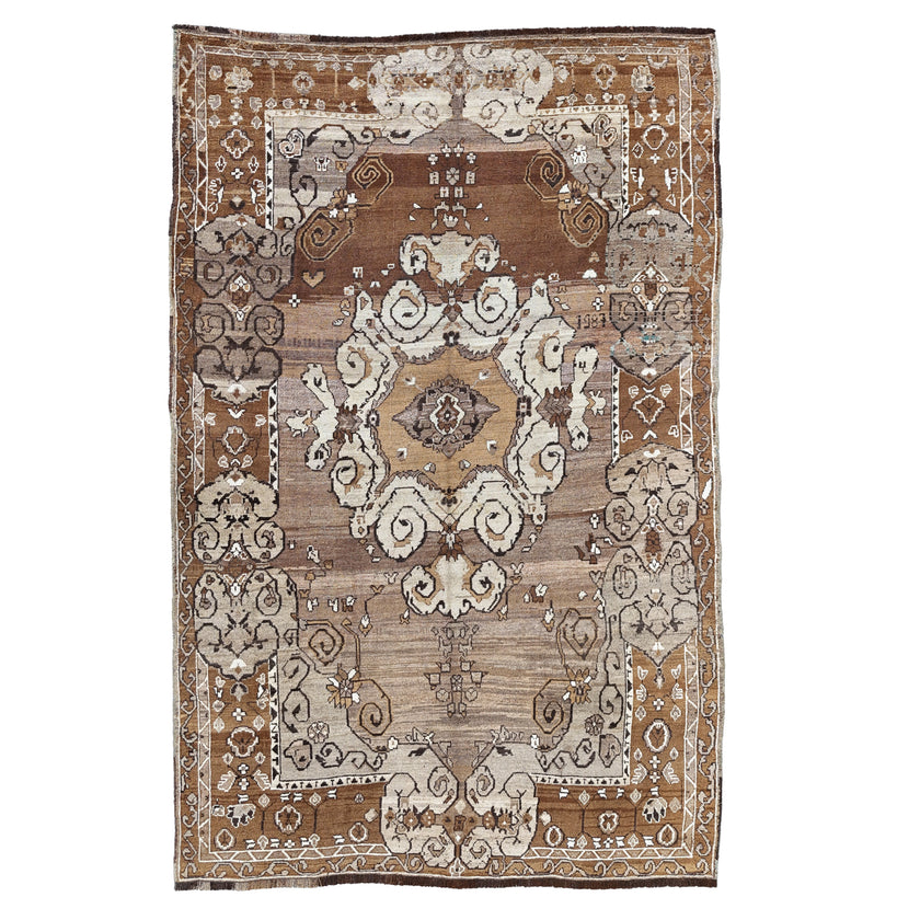 Z654 Handwoven Vintage Rug 7 x 10’9