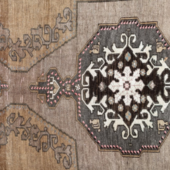 Z655 Handwoven Vintage Rug 5'5x12’5