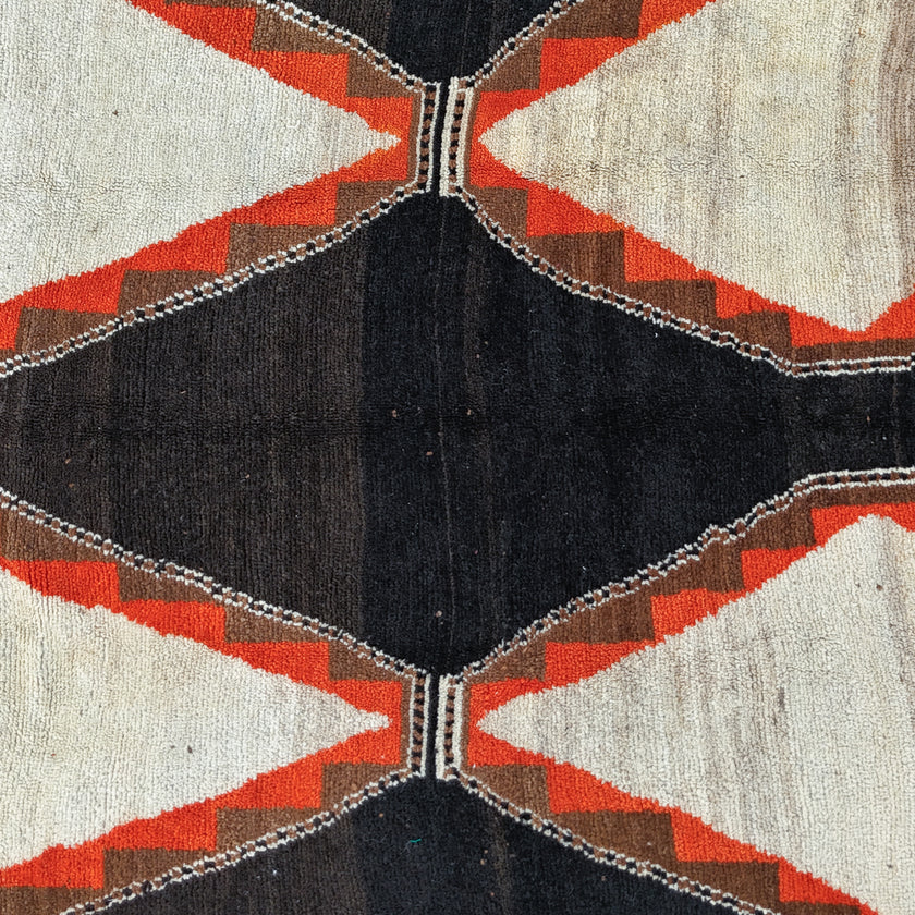 Z666 Handwoven Vintage Rug 5'11 x 8’5