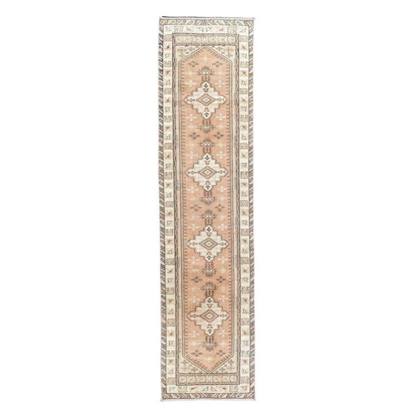 Z678 Handwoven Vintage Rug 2'6x10’5