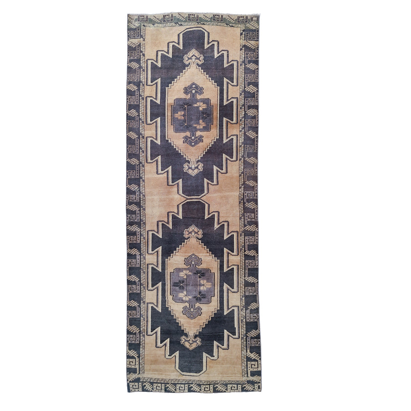 Z681 Handwoven Vintage Rug 3'4x9’7