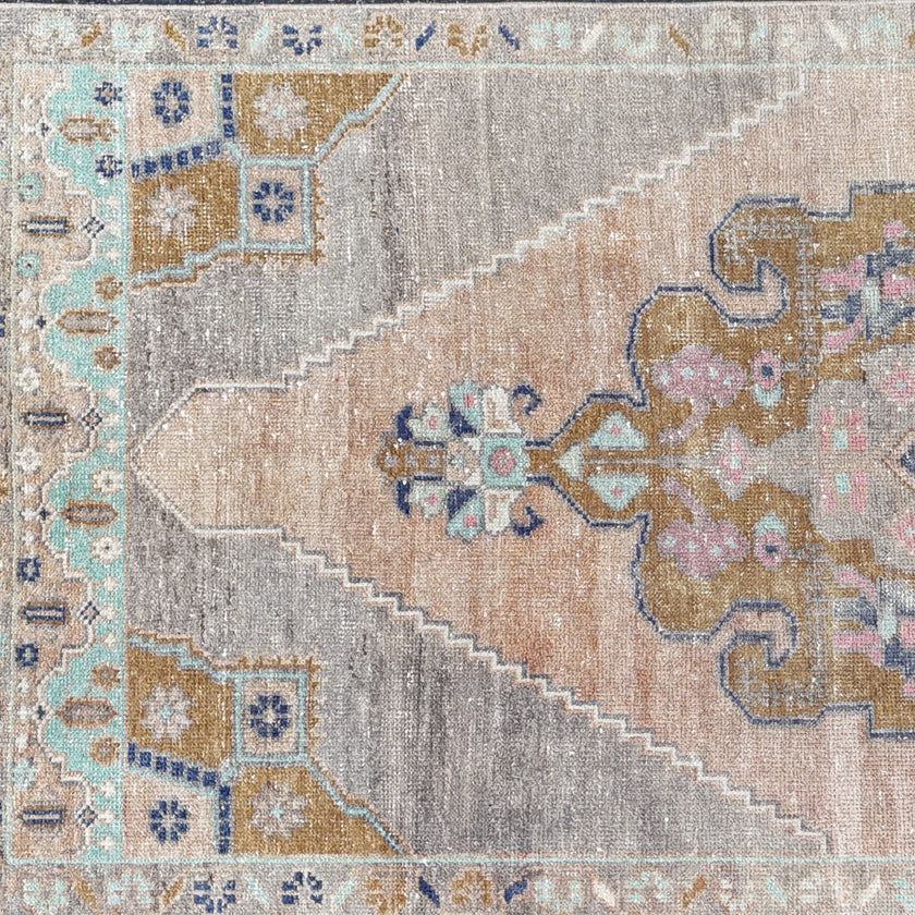 Z682 Handwoven Vintage Rug 3'3x10