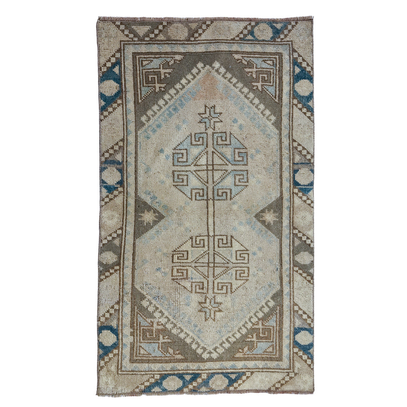 Z697 Handwoven Vintage Rug 2’4x4