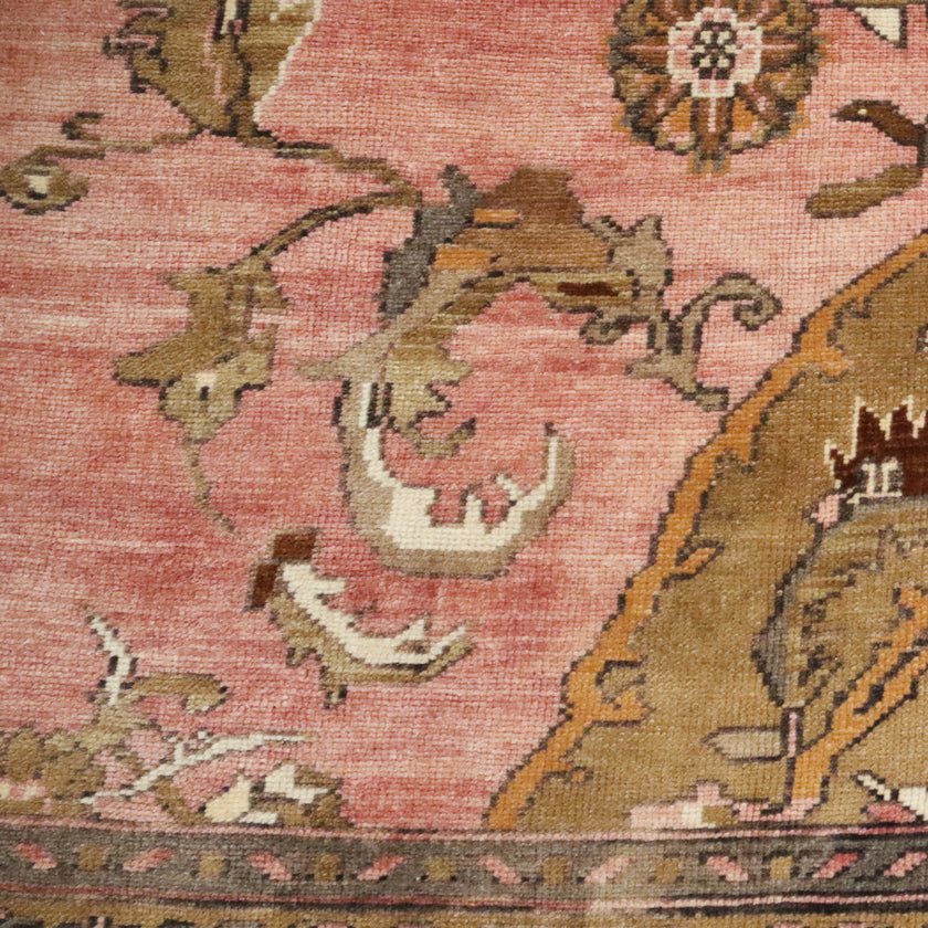 Z705 Handwoven Vintage Rug 6’8 x 9’8