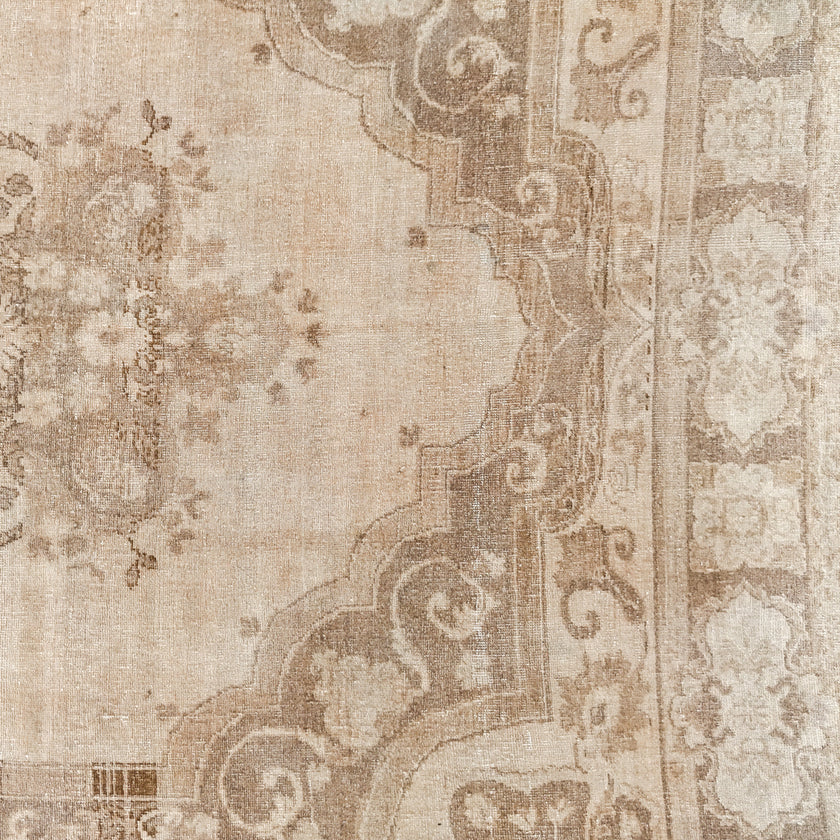 Z707 Handwoven Vintage Rug 9’6x12’5