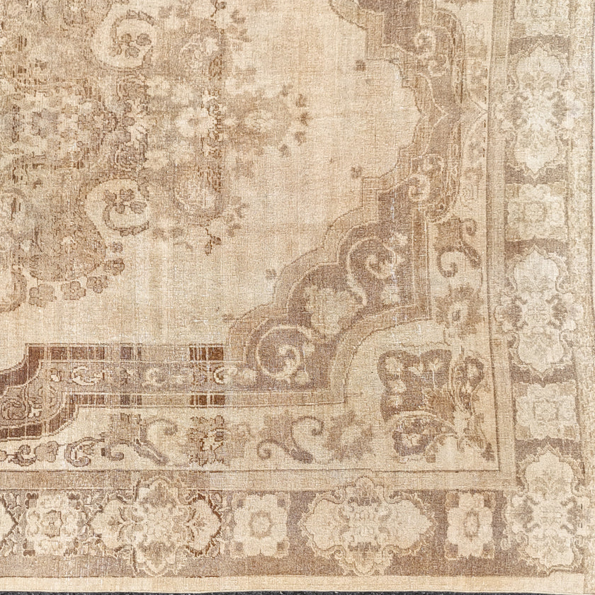 Z707 Handwoven Vintage Rug 9’6x12’5