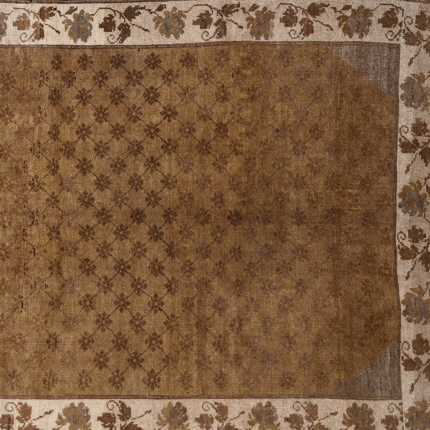 Z708 Handwoven Vintage Rug 5’3 x 9’3